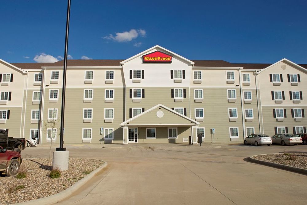 Hotel Baymont By Wyndham Dickinson Esterno foto
