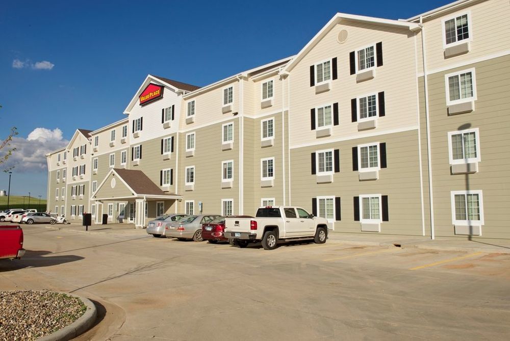 Hotel Baymont By Wyndham Dickinson Esterno foto