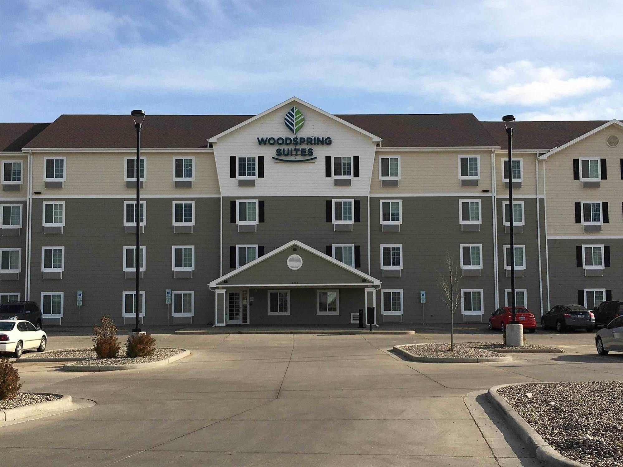 Hotel Baymont By Wyndham Dickinson Esterno foto